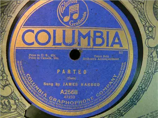 small_columbia a2568 a.webp